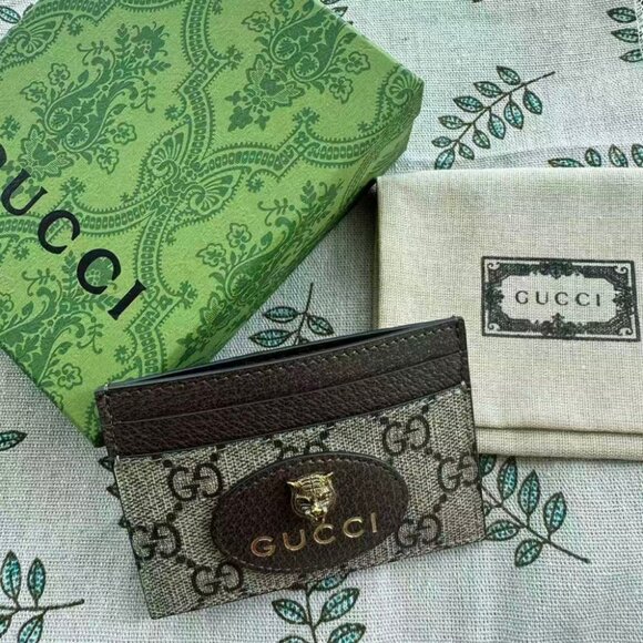 Gucci Tiger Embellished Card Sleeve - Picture 1 of 5